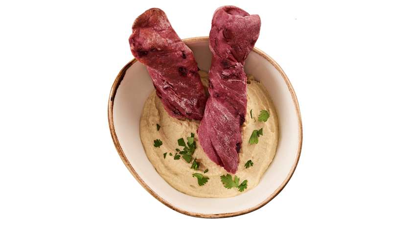 Przekąska Hummus z Paluchem Buraczkowym