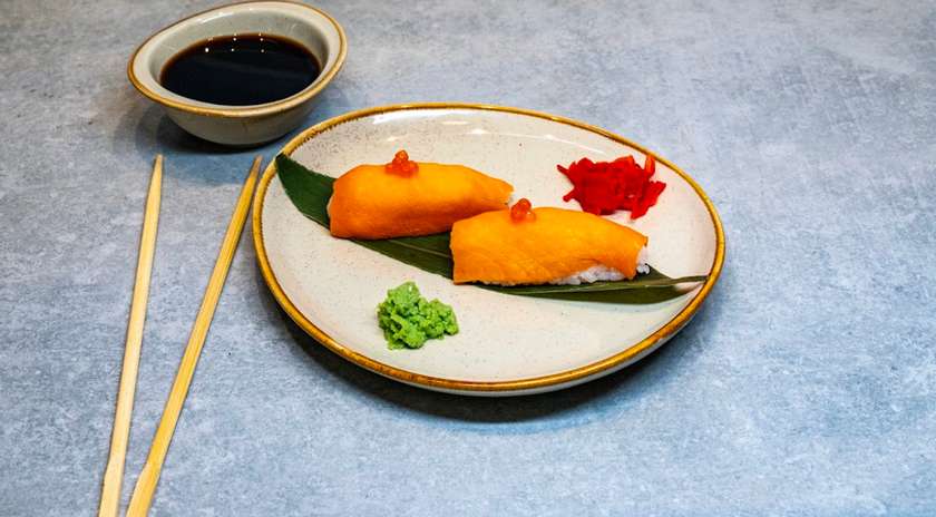Salmon Nigiri
