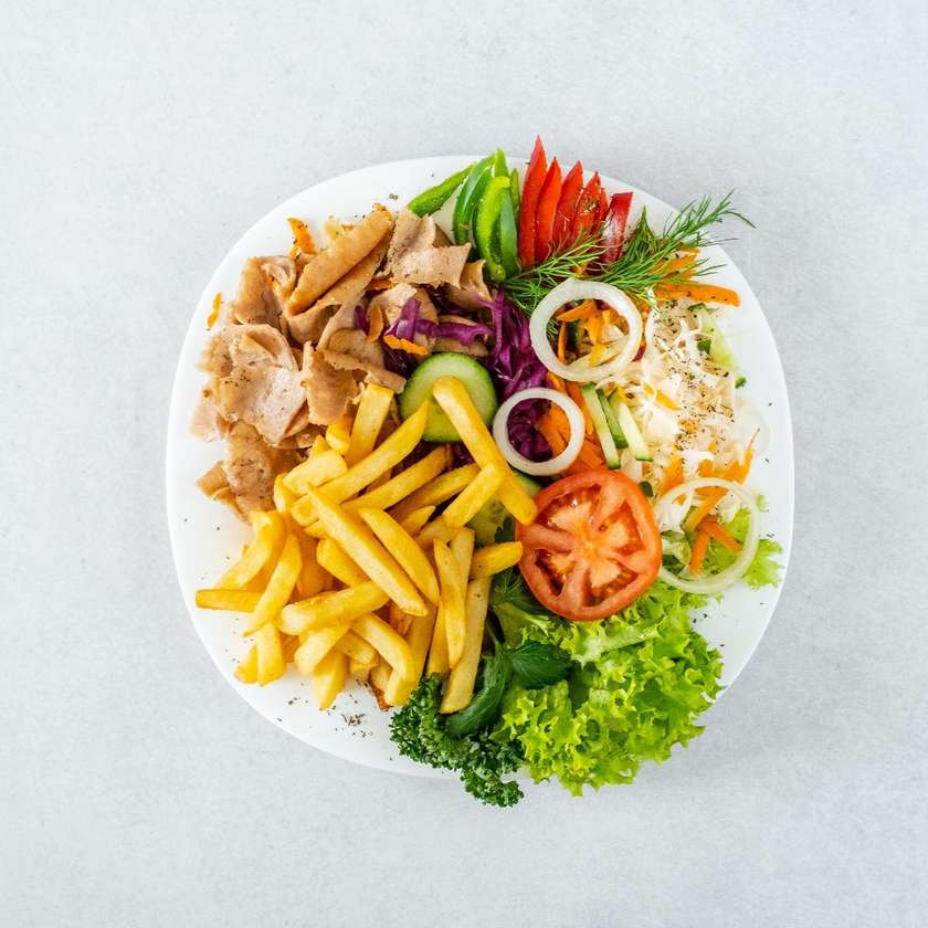 Döner Plate with Fries