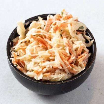 Coleslaw s limetou & koriandrem
