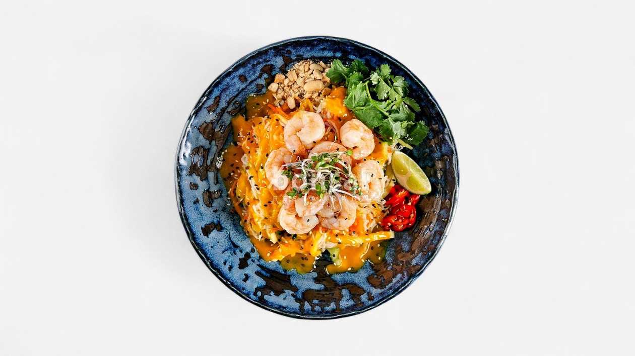 Mango šalát s krevetami v teriyaki omáčke