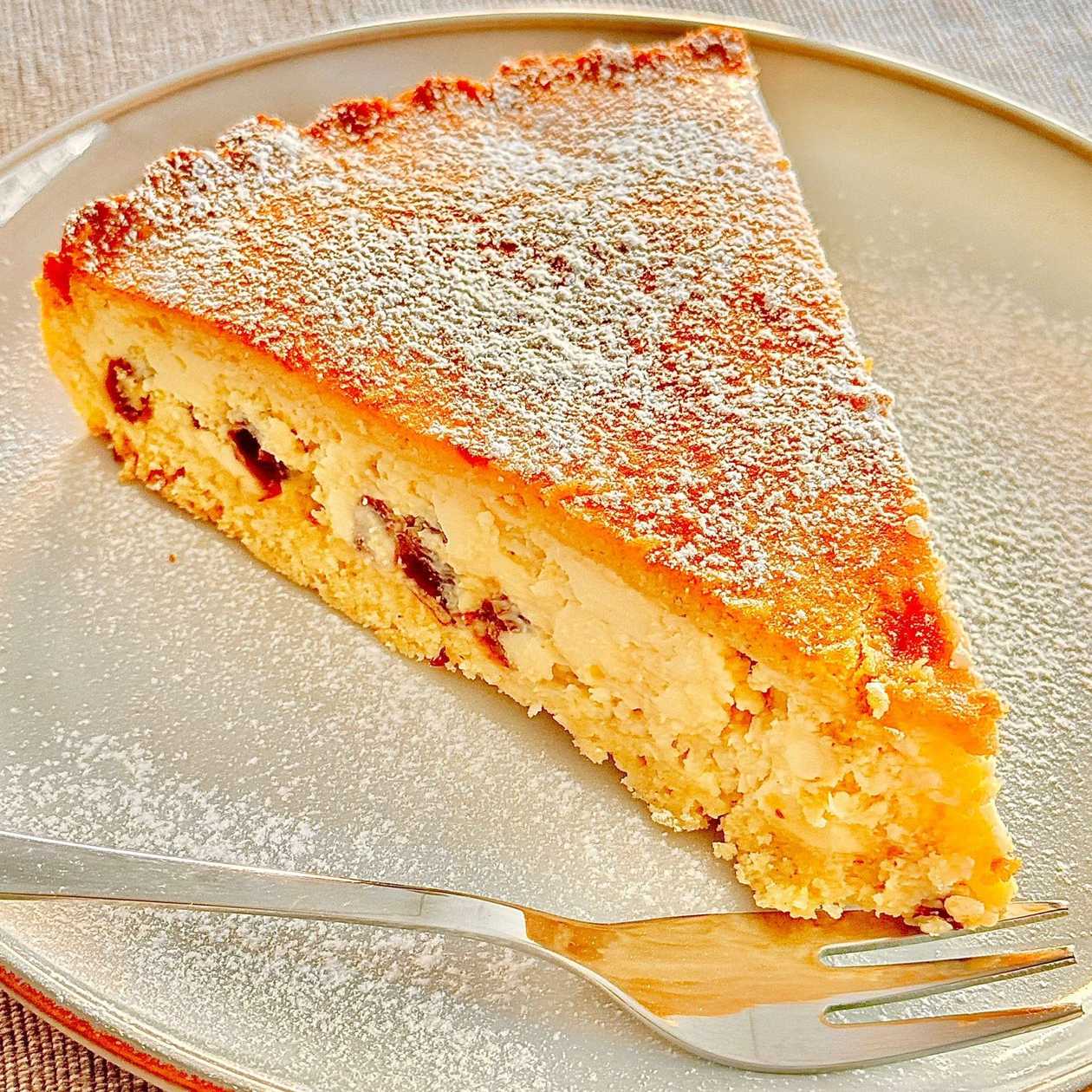 Placinta cu branza si stafide 150g