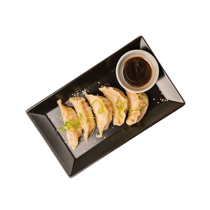Gyoza boiled with meat