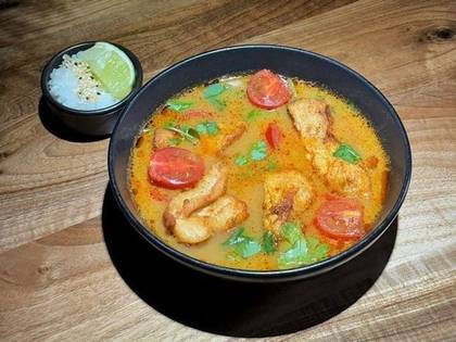 TOM YAM З КУРКОЮ