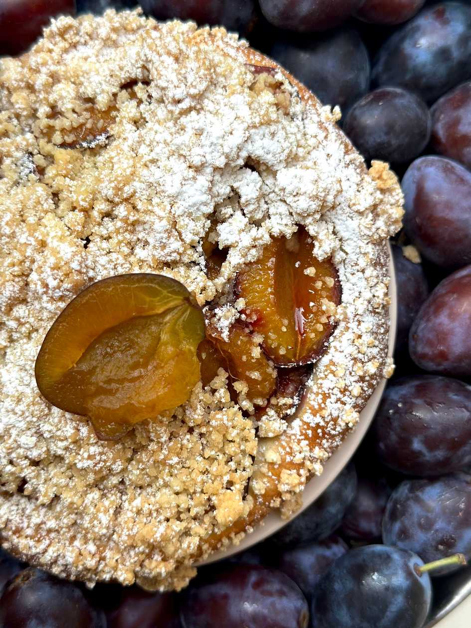 Plum Yeast Bun