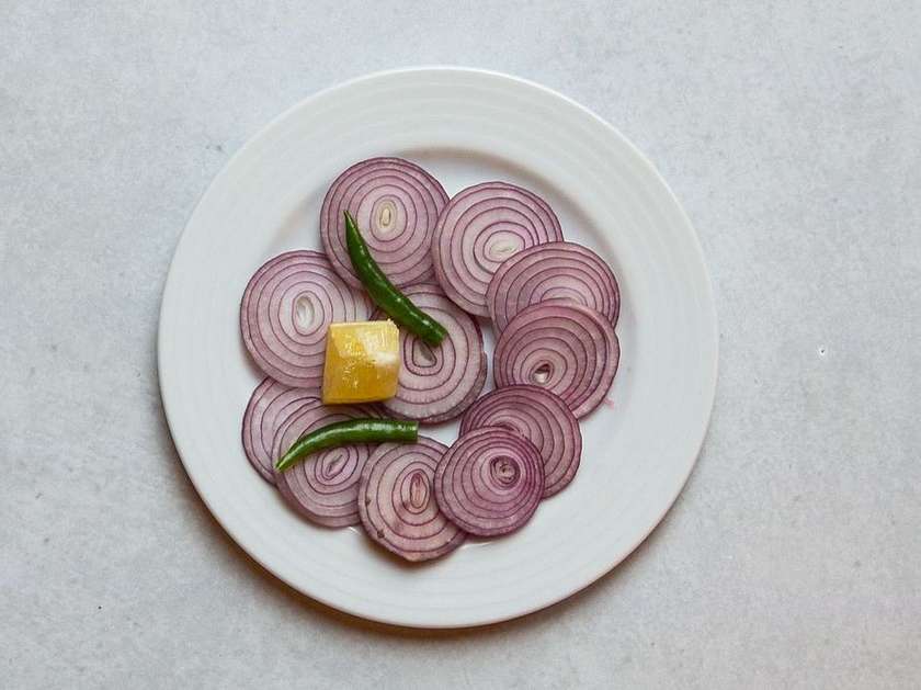 Red Onion Salad