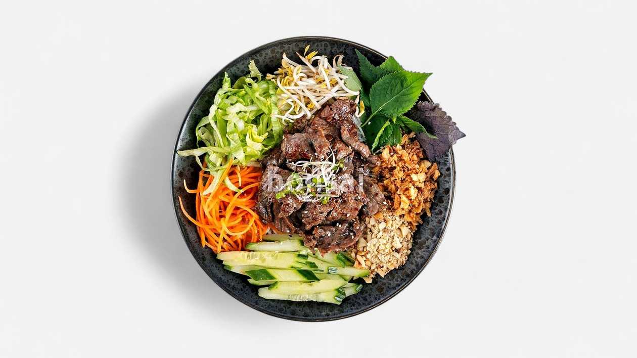 Bún bò nam bô s hovädzím mäsom