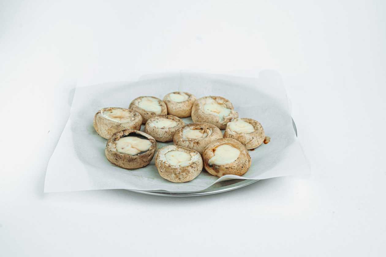 Mushrooms with Edam Cheese