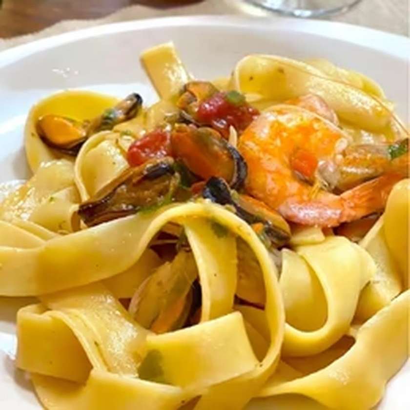 Pappardelle cu Gamberetti