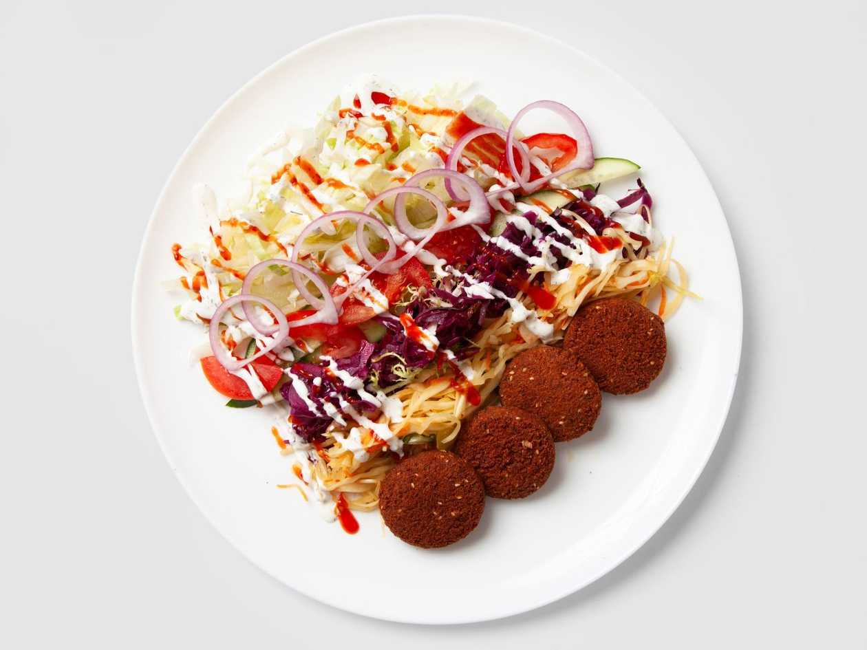 Falafel talíř