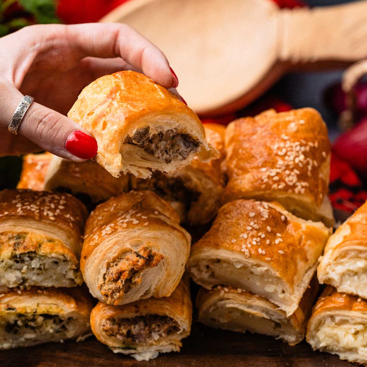 Mini pateuri cu ciuperci (usor picante)