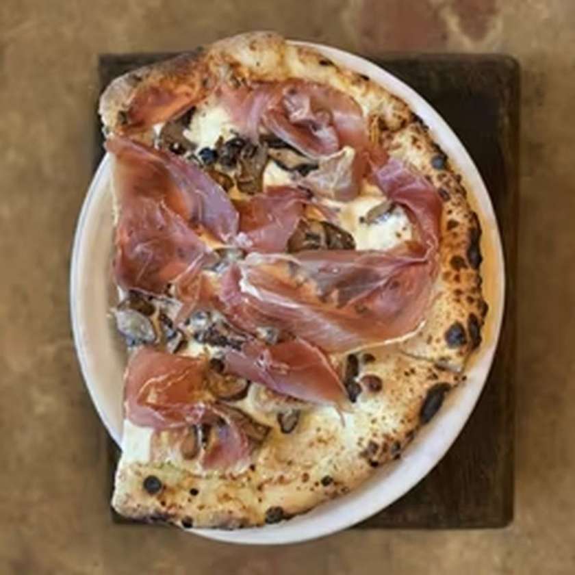 Pizza Prosciutto Tartufata
