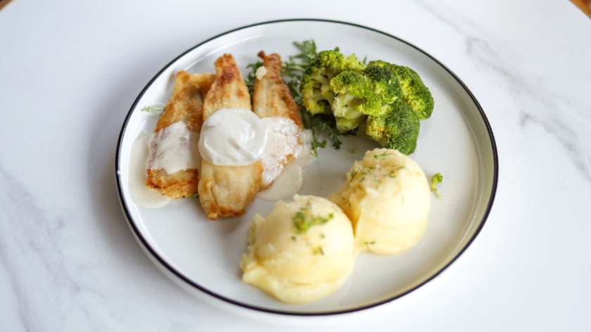 24A. Ryba sola w sosie cytrynowym