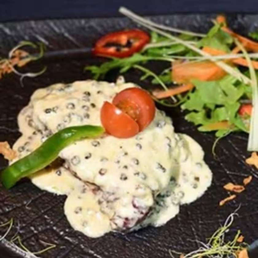Mușchi de Vițel cu Sos Gorgonzola