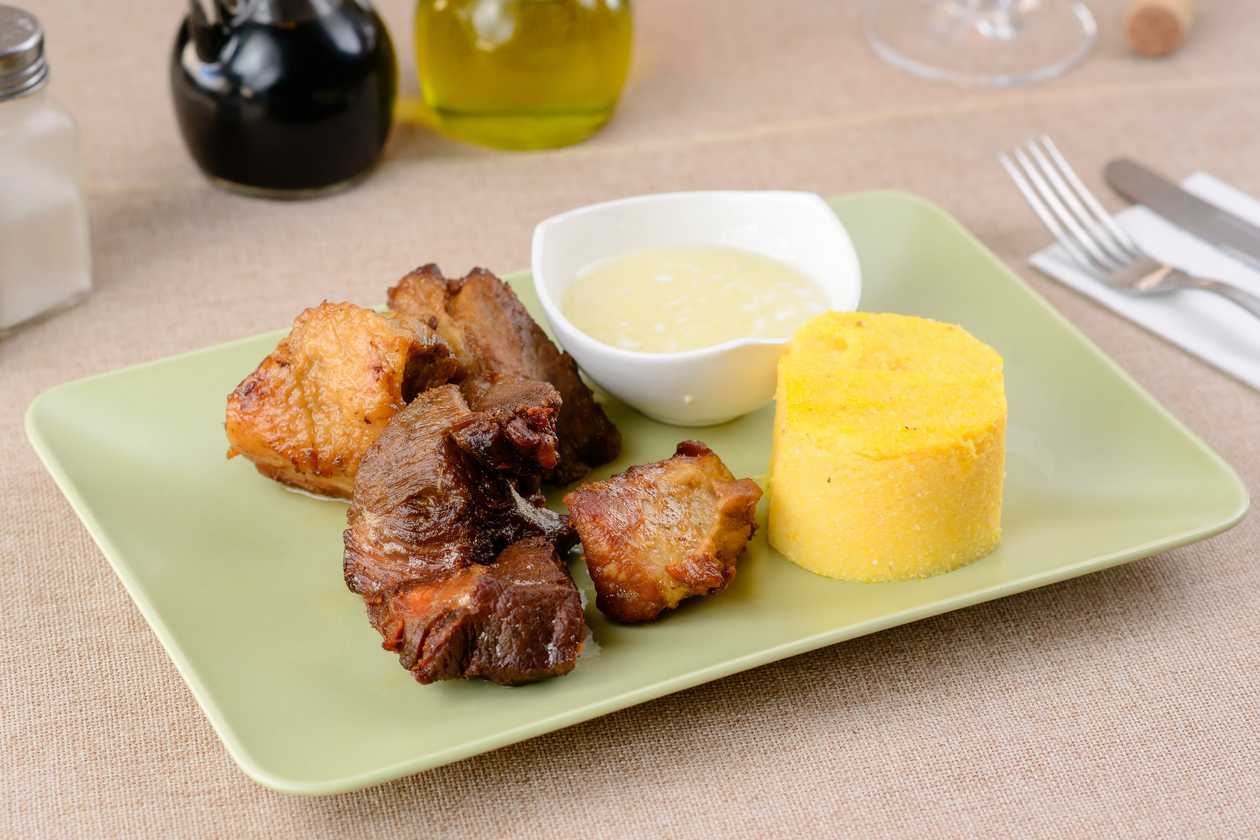 Carne de porc la garnita