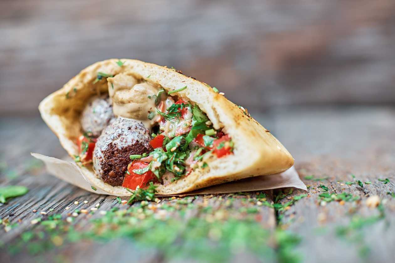 Falafel pita