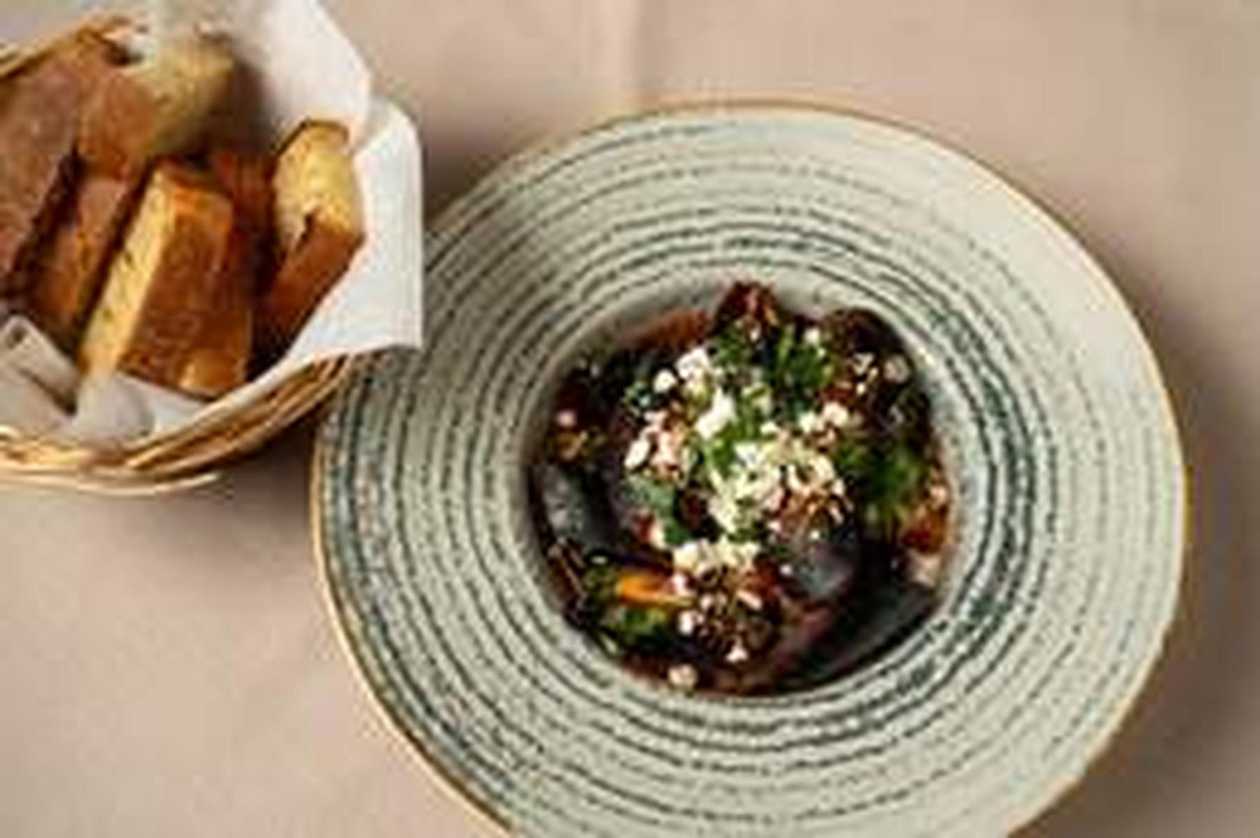 Mussels Saganaki