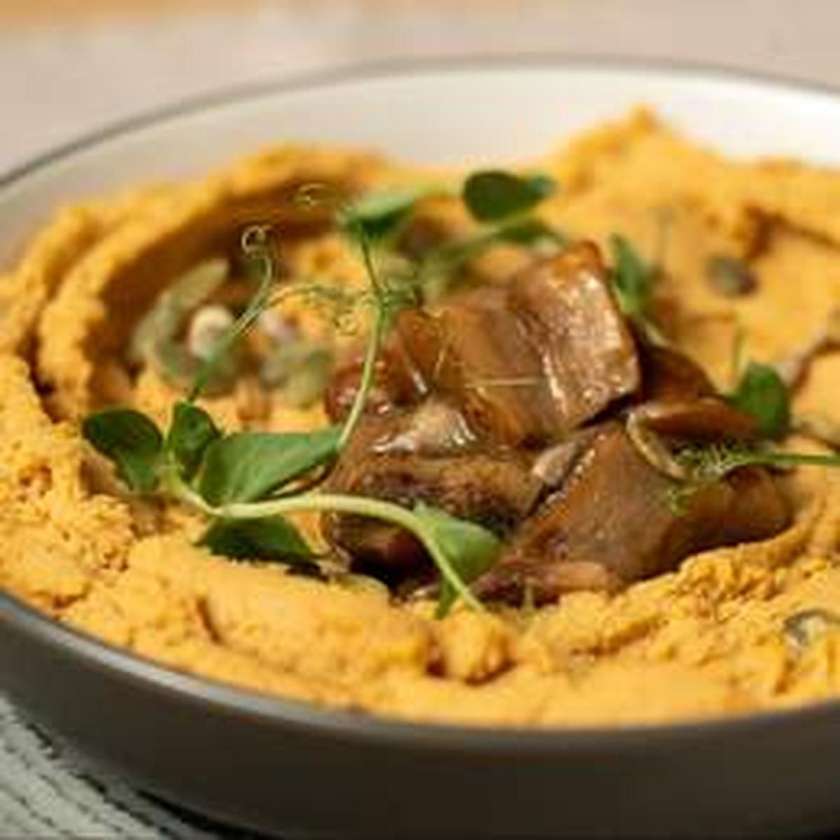 Creamy Hummus with Forest Mushrooms
