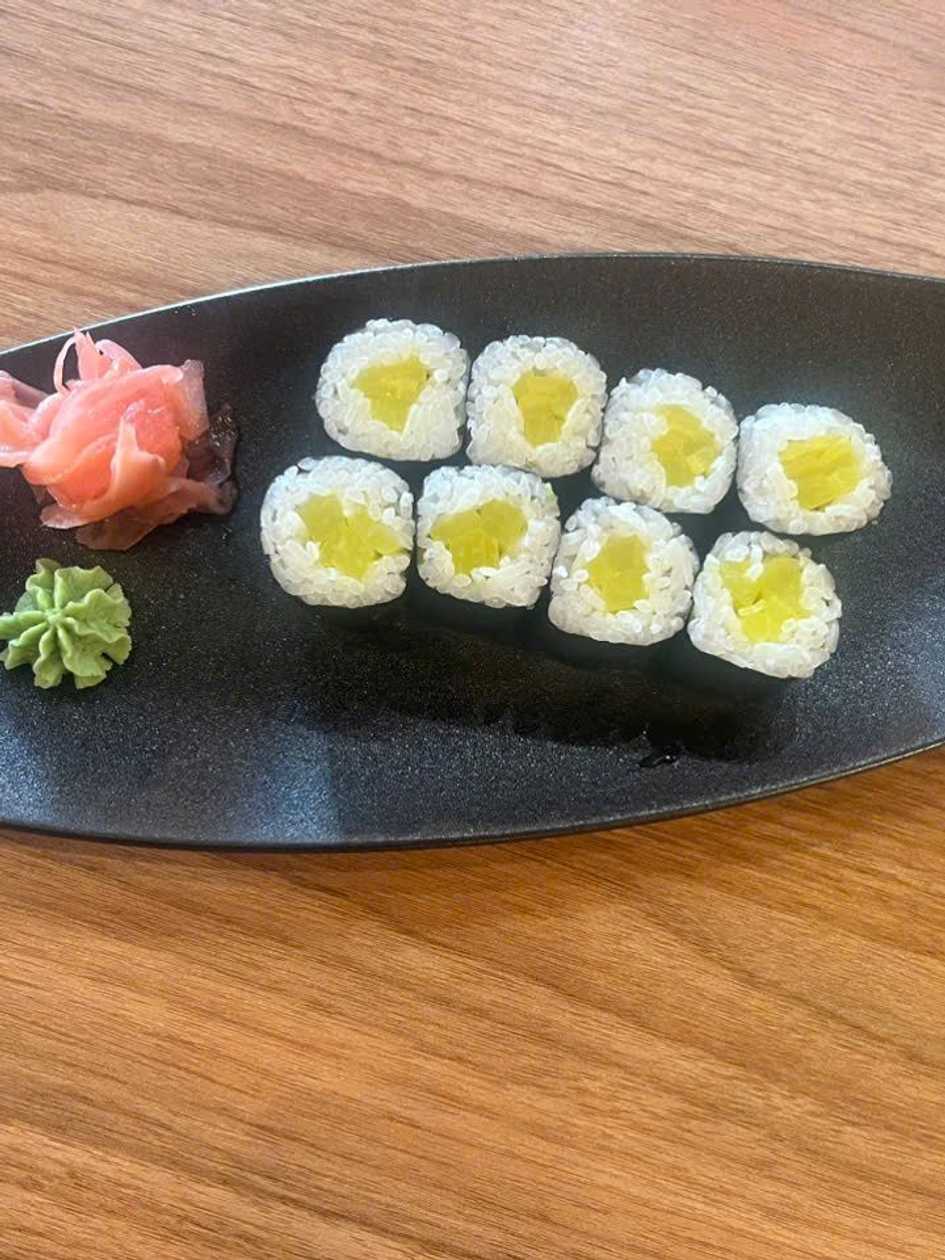 S3.Maki radish 16 pcs