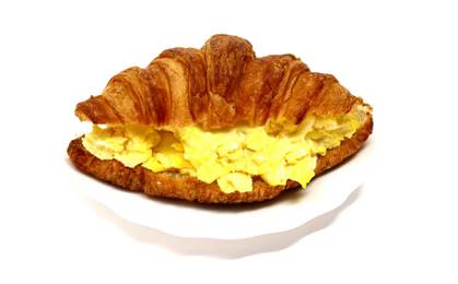 Scrambled egg croissant