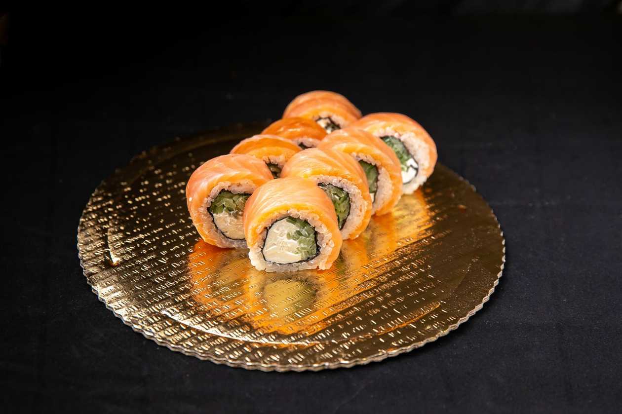 Philadelphia z wędzonym łososiem