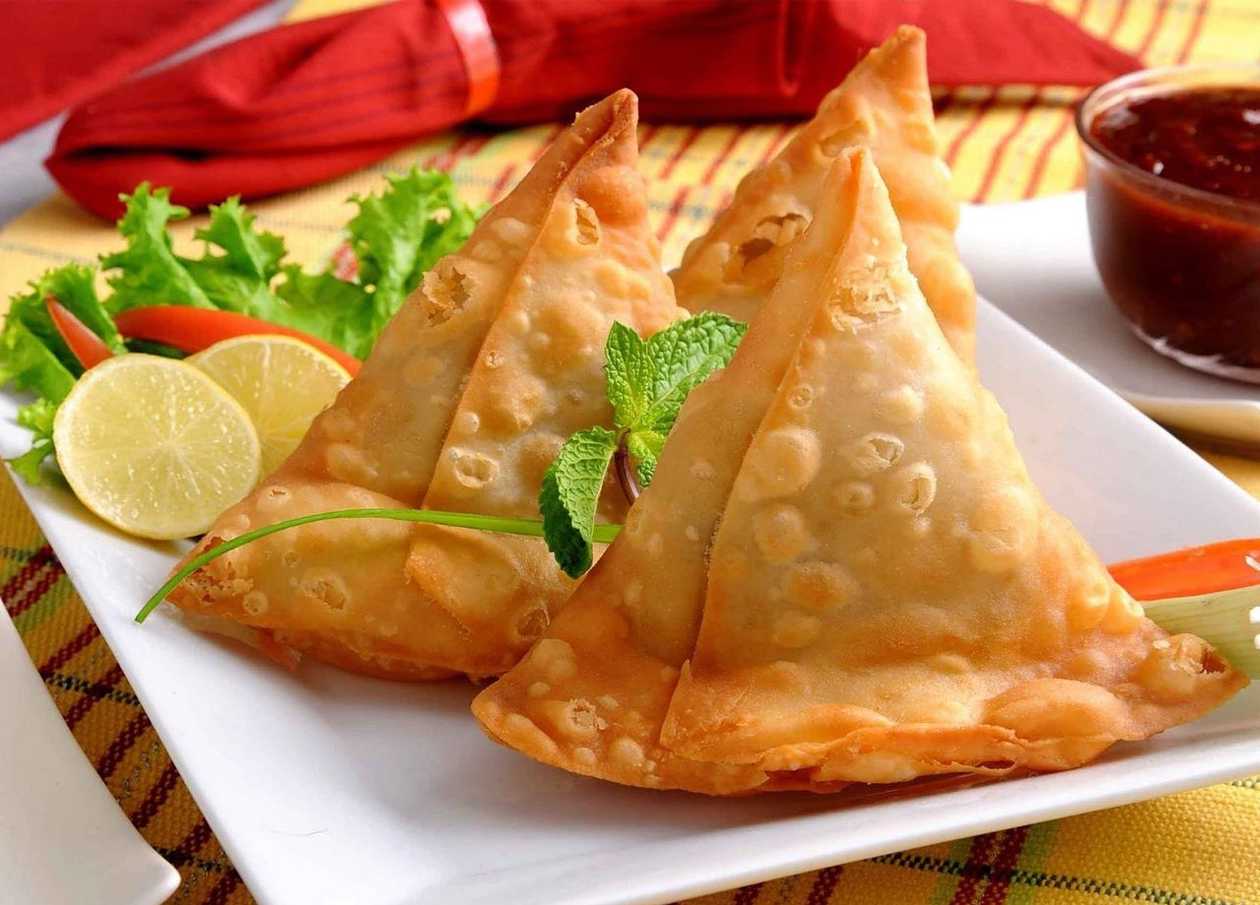 Chicken Samosa (Special)