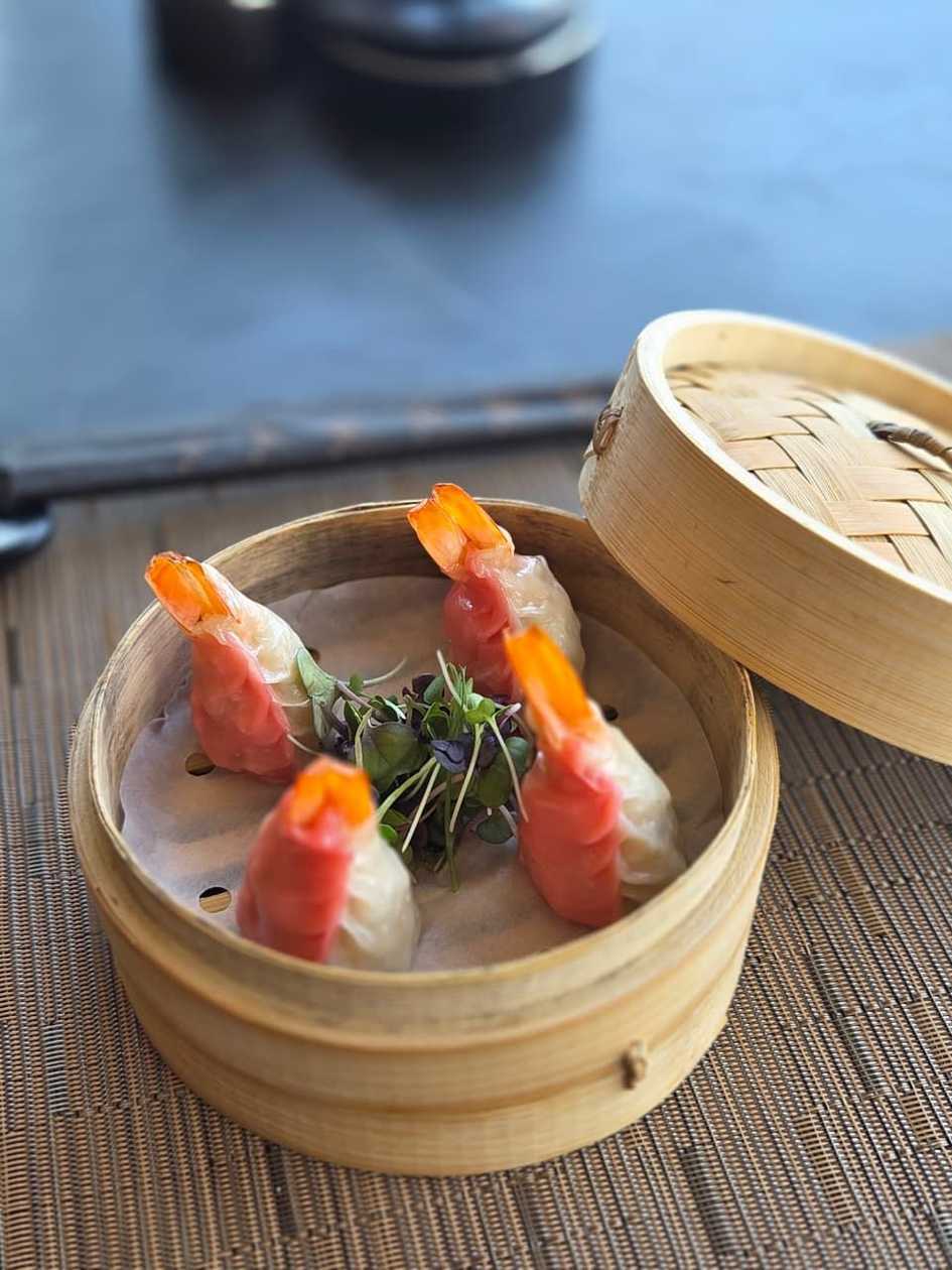 Prawn celery dumplings (4 pcs)