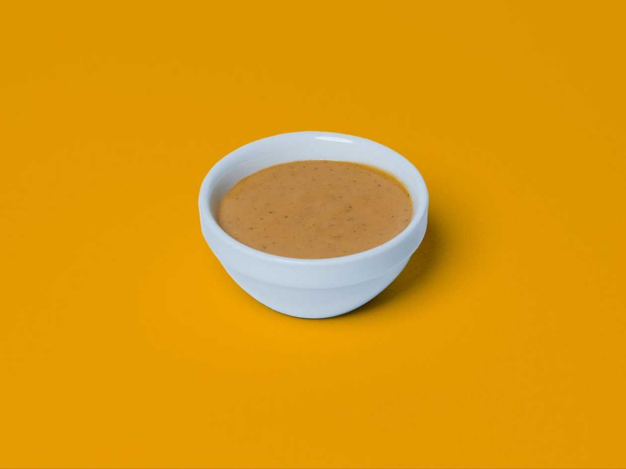 Smoky cheddar omáčka