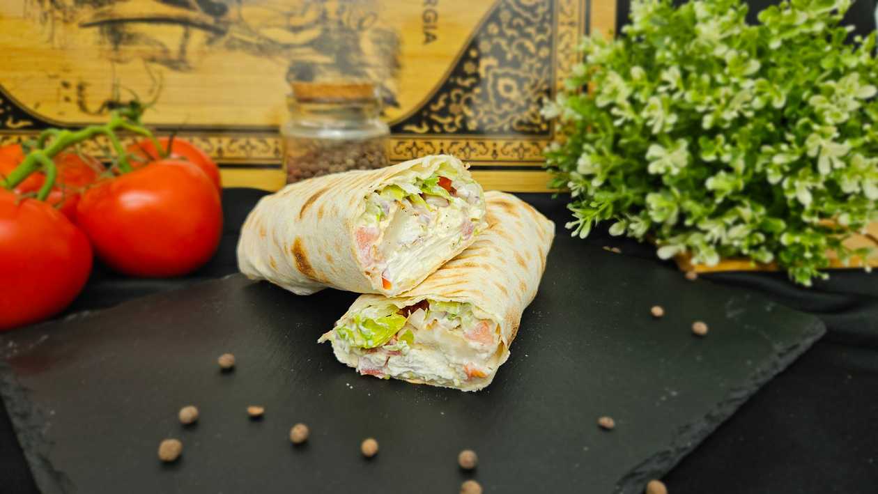 Kebab with goat cheese