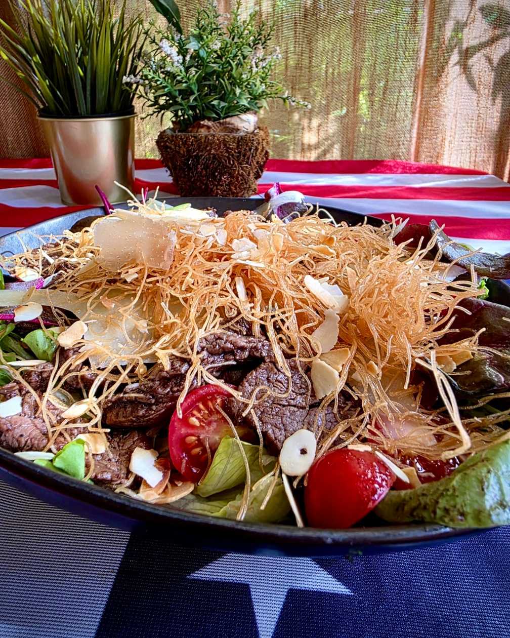 Tarantino`s beef salad