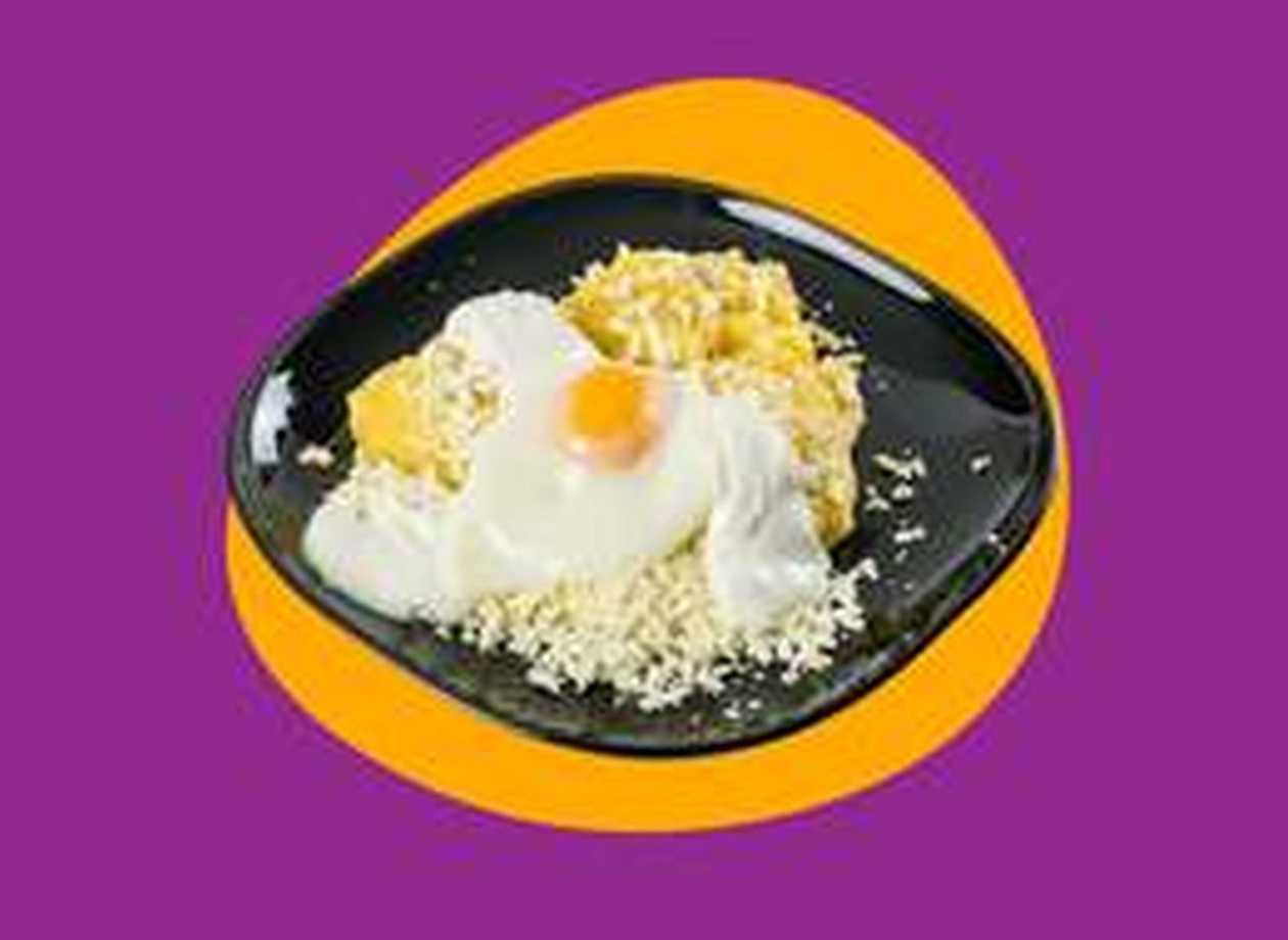 Mămăligă, Brânză, Smântână și Ou