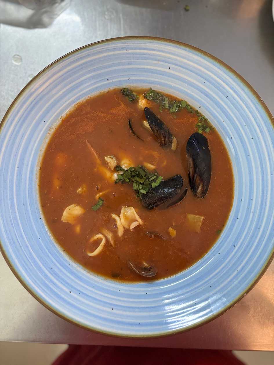 Zuppa di Pesce e Frutti di mare