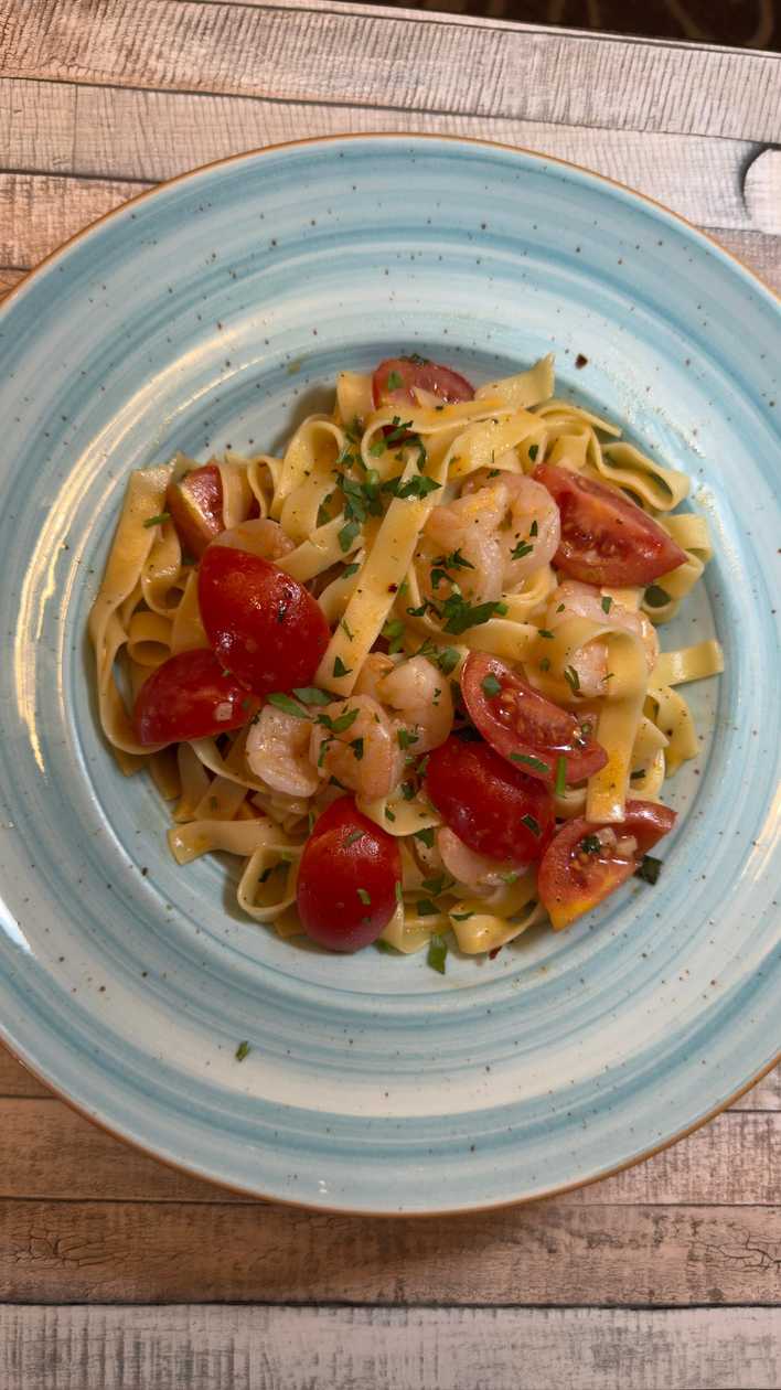 TAGLIATELLE CU CREVETI