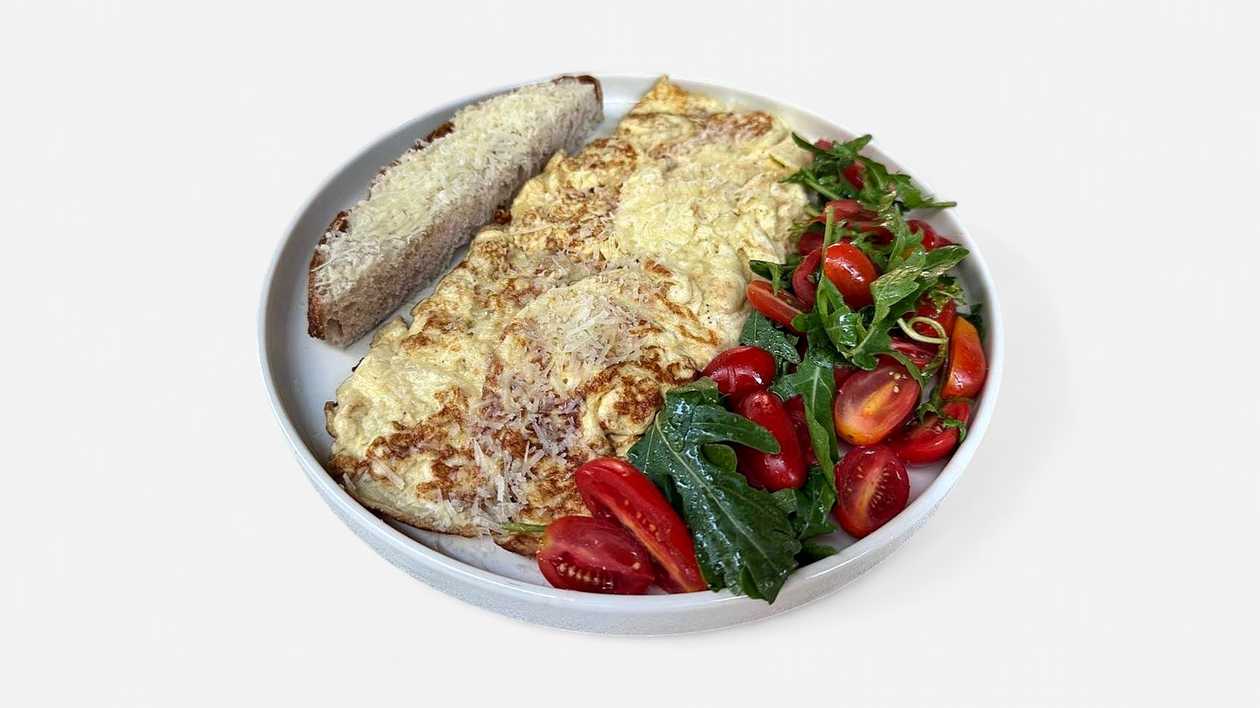 Ομελέτα με Ντομάτες & Παρμεζάνα