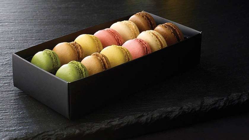 Mini Pistachio Macaron