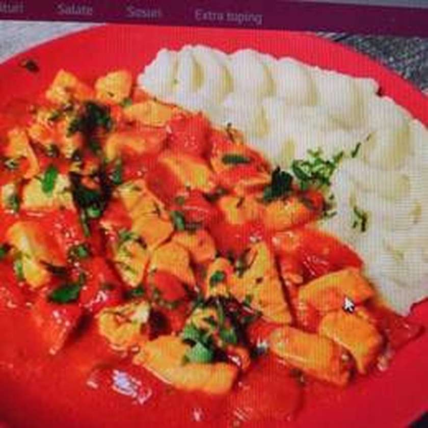 Pui Andaluz cu Piure de Cartofi