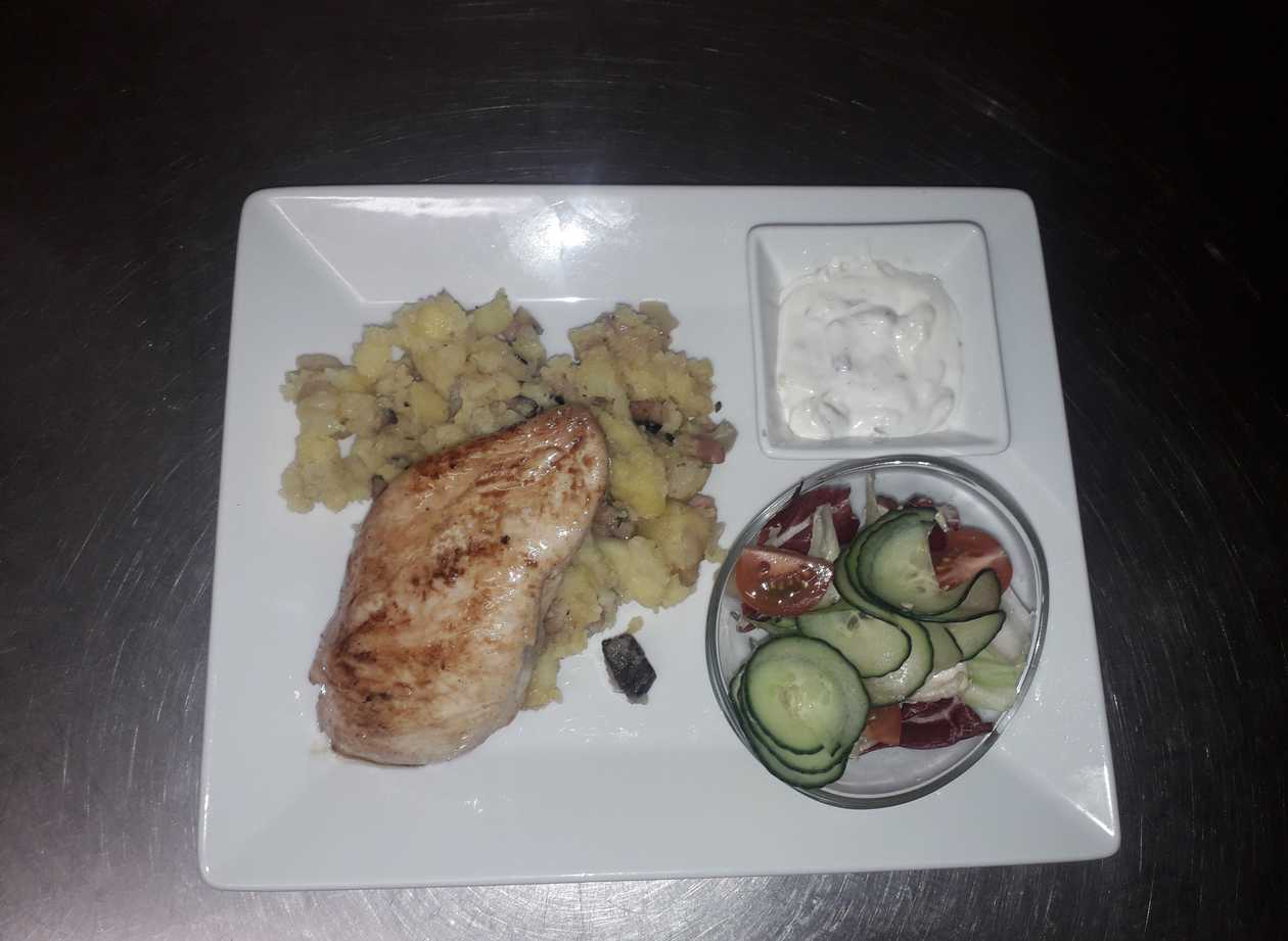Marinovaný Kuřecí Steak na Grilu