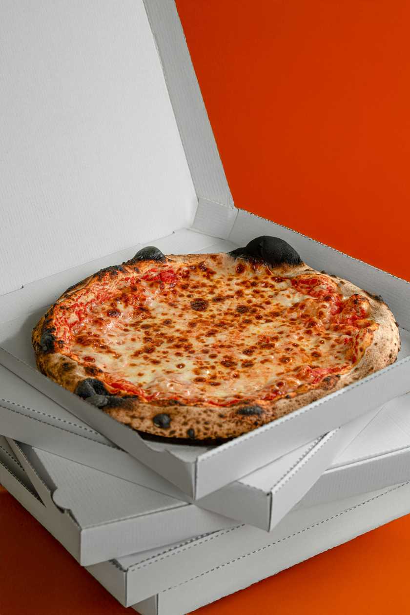 Margherita (4 Slices)
