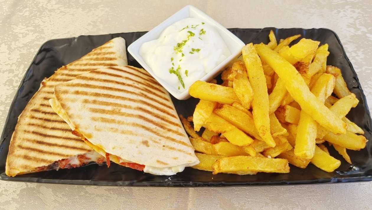 Quesadilla Chorizo