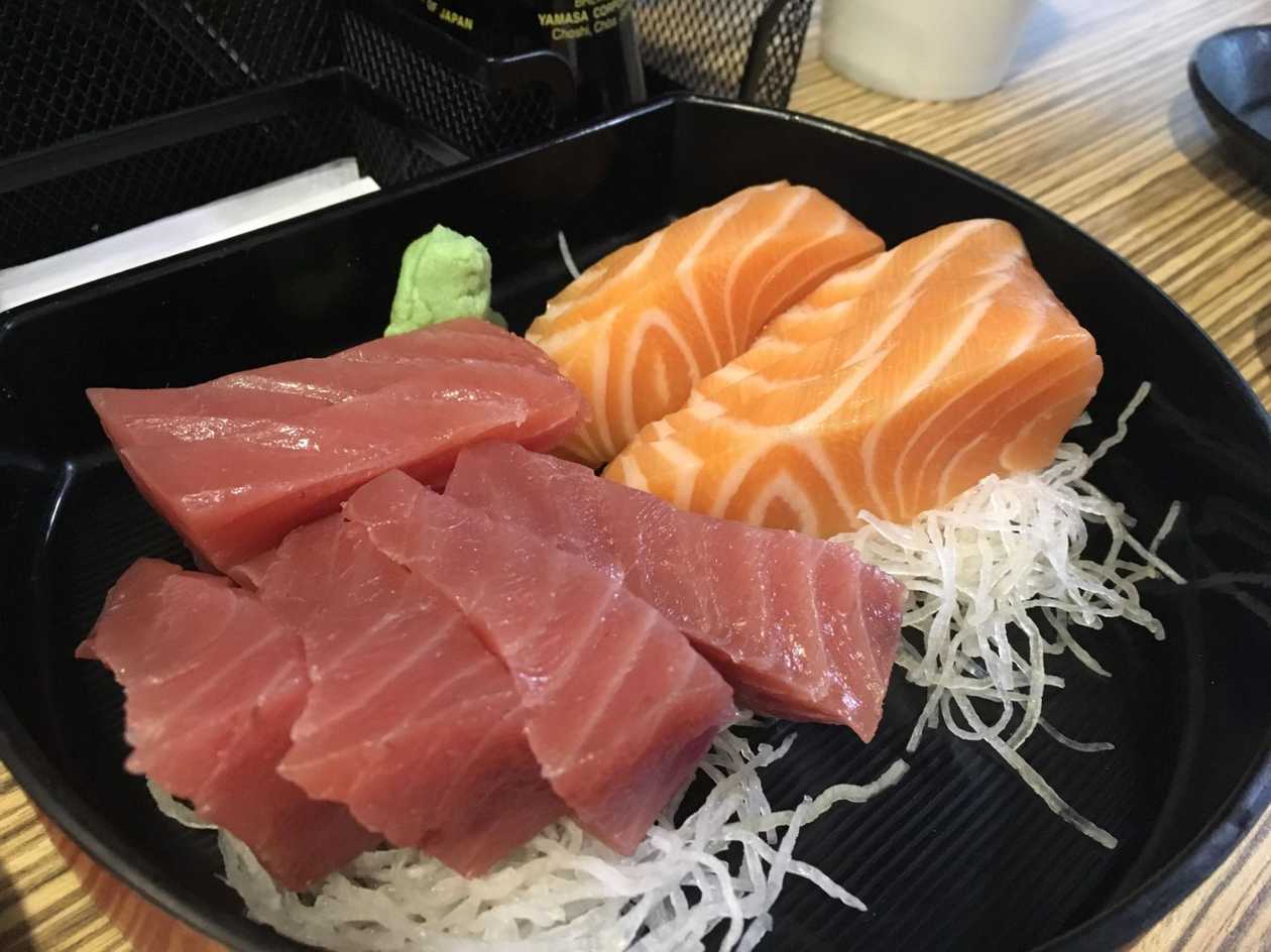 Sashimi Tuna