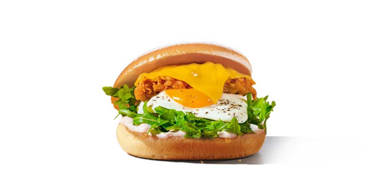 Brioszka śniadaniowa z jajkiem i serem