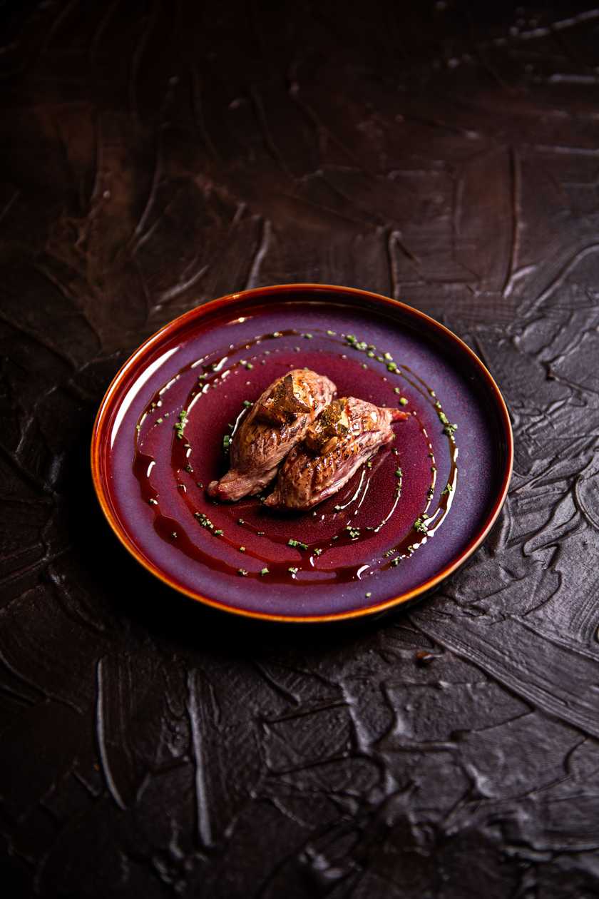 Skirt steak & foie gras nigiri