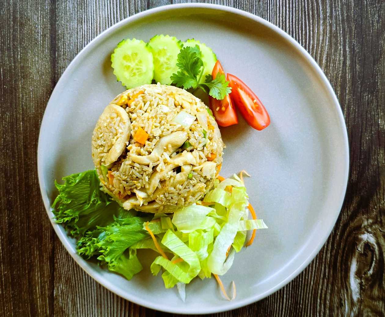 320 Khao Pad Gai