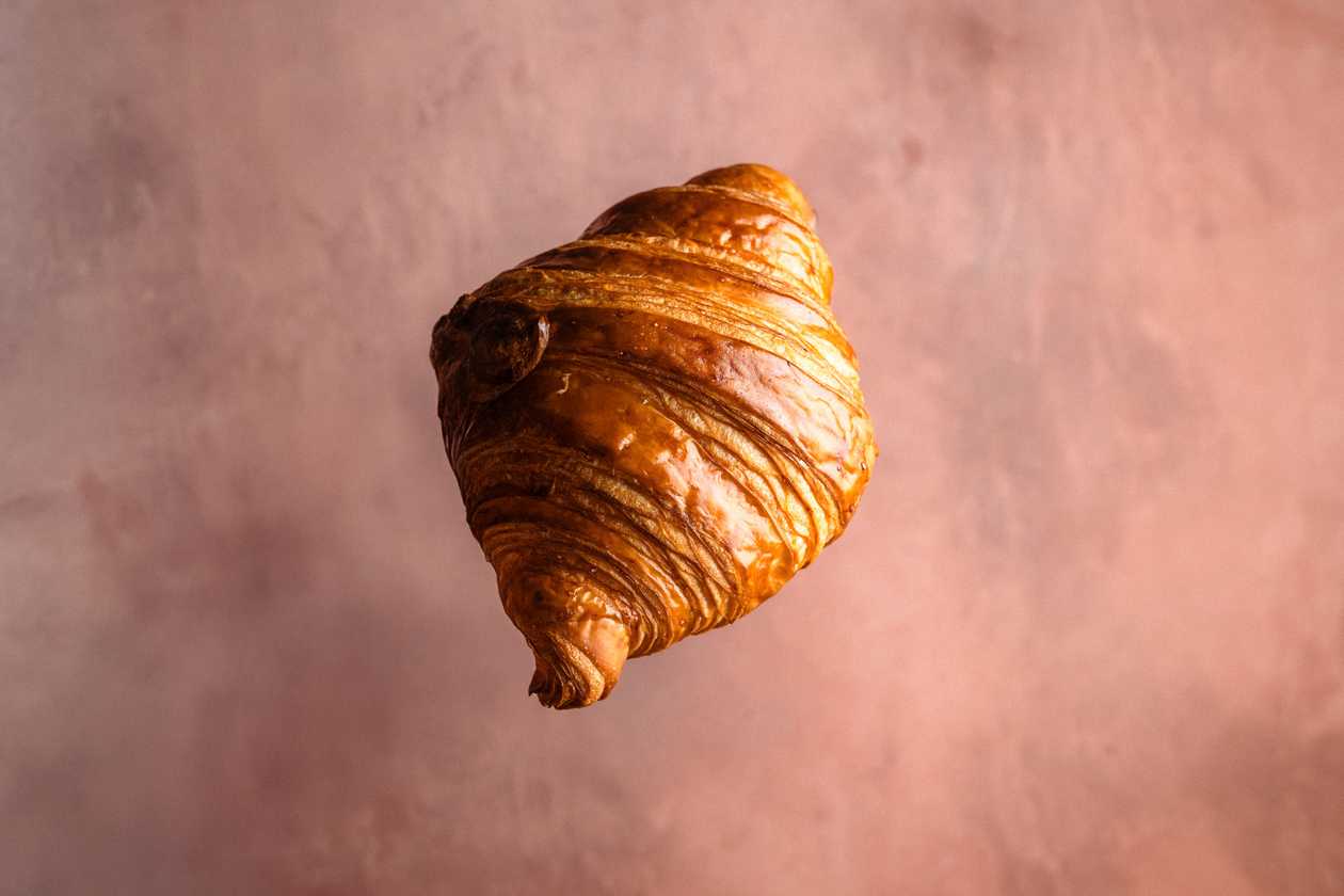 Copy of Croissant cu unt 25% - premium edition