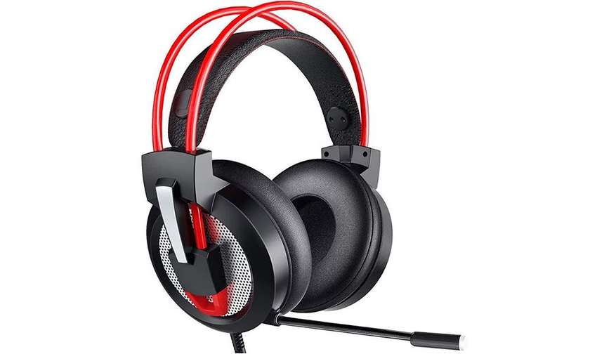 Gaming headset with microphone