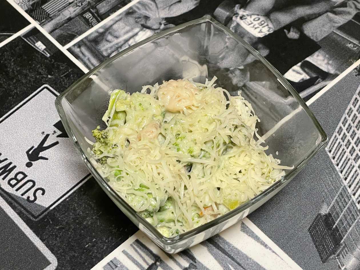 Broccoli with Shrimp and Cheese