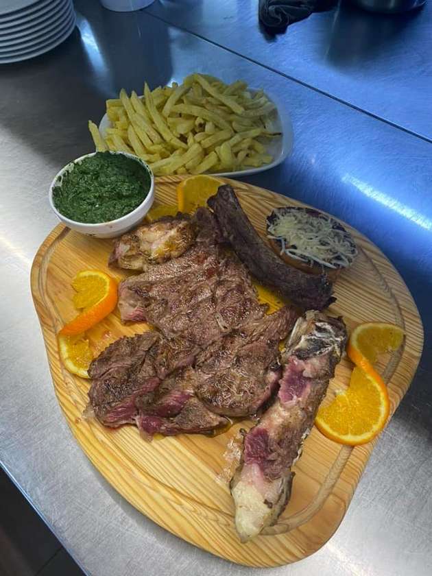 Costeletão Angus na Brasa