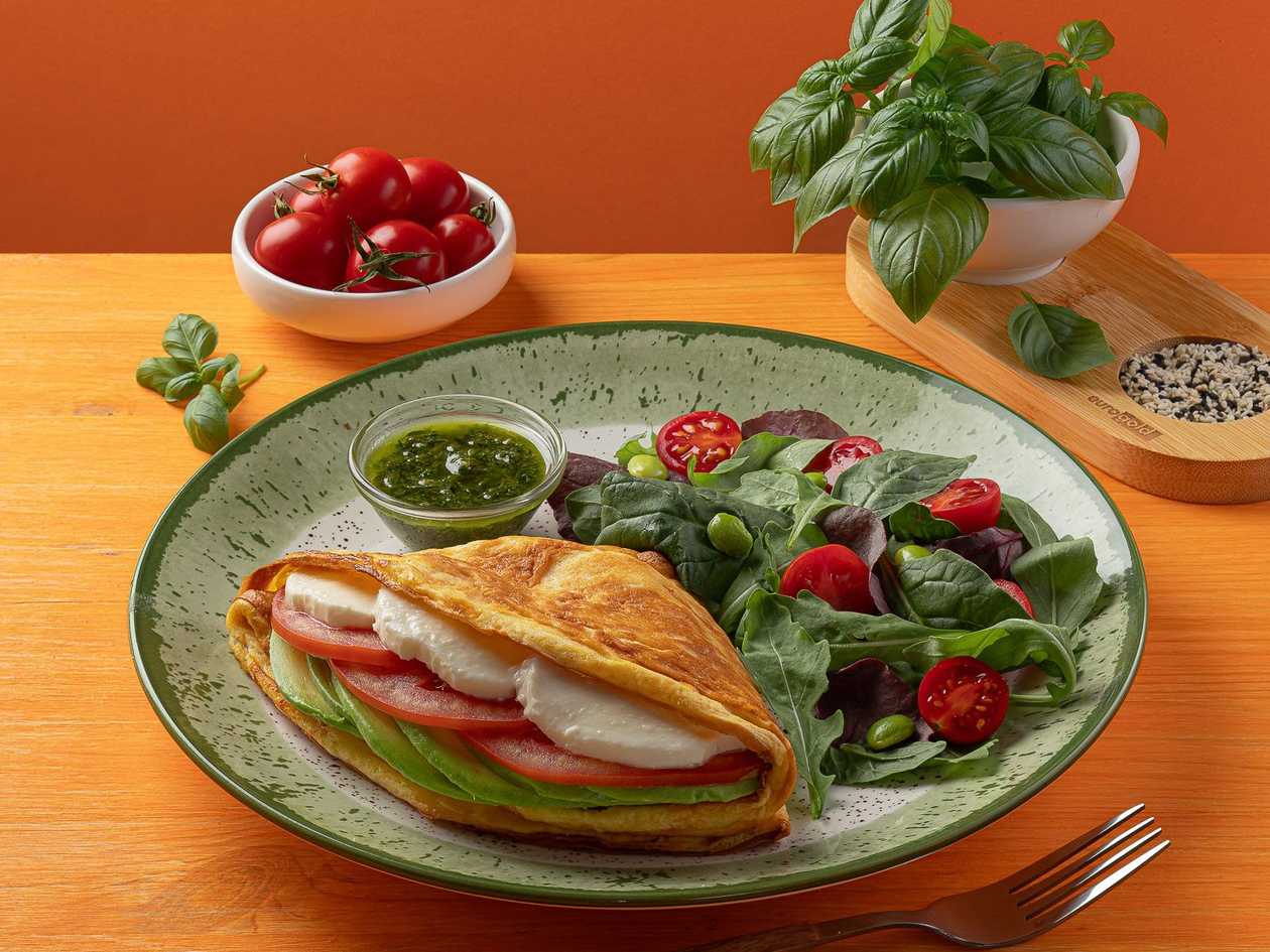 Omelette with Mozzarella and Avocado
