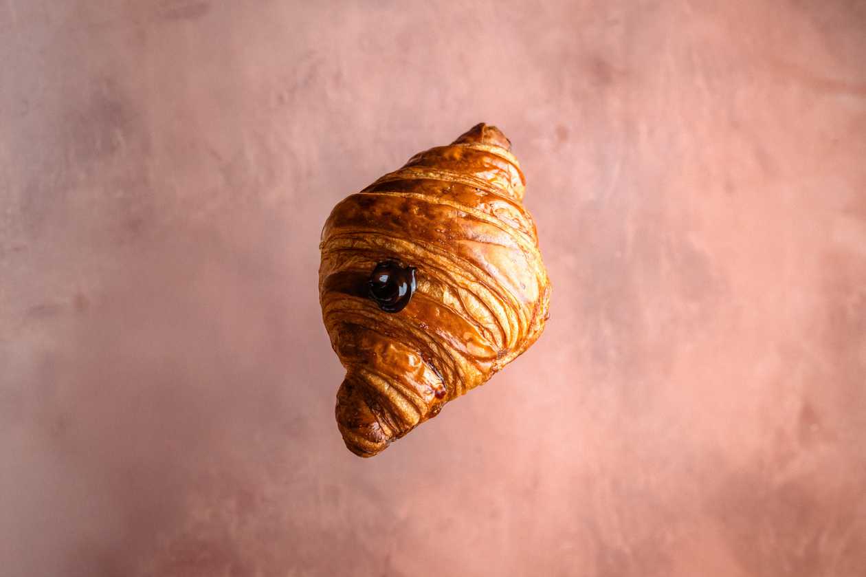 Croissant cu ciocolată - premium edition