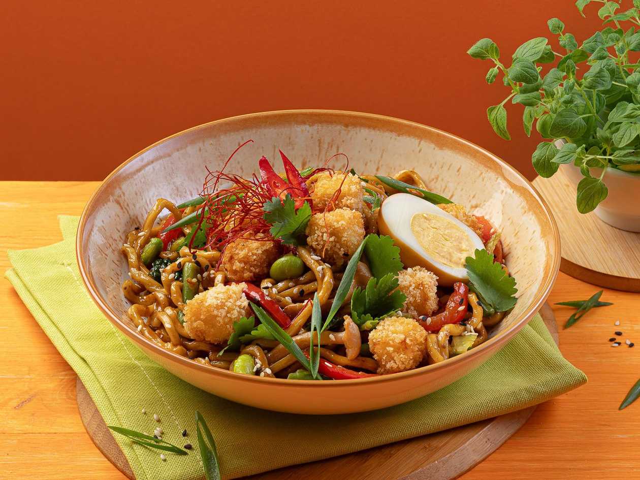 Egg Noodles with Vegetables and Tofu